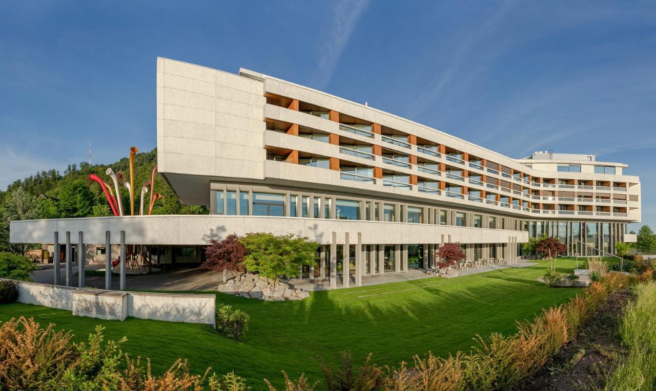 Five Zurich - Luxury City Resort Eksteriør bilde The main building of the University of St. Gallen